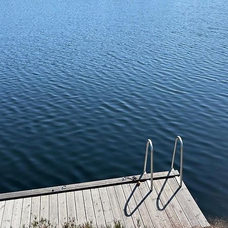 Lyseren Waterfront Cabin Omberg 외부 사진