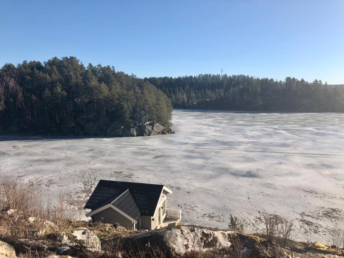 Lyseren Waterfront Cabin Omberg 외부 사진