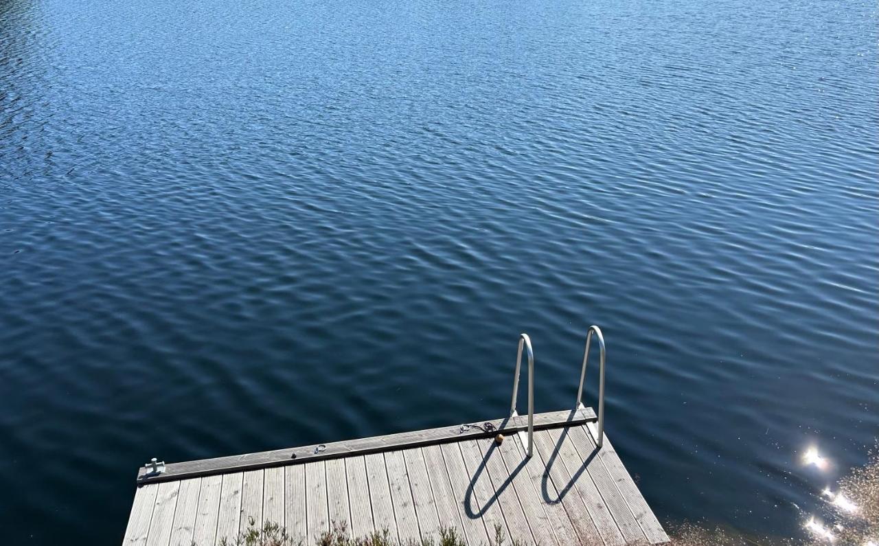 Lyseren Waterfront Cabin Omberg 외부 사진